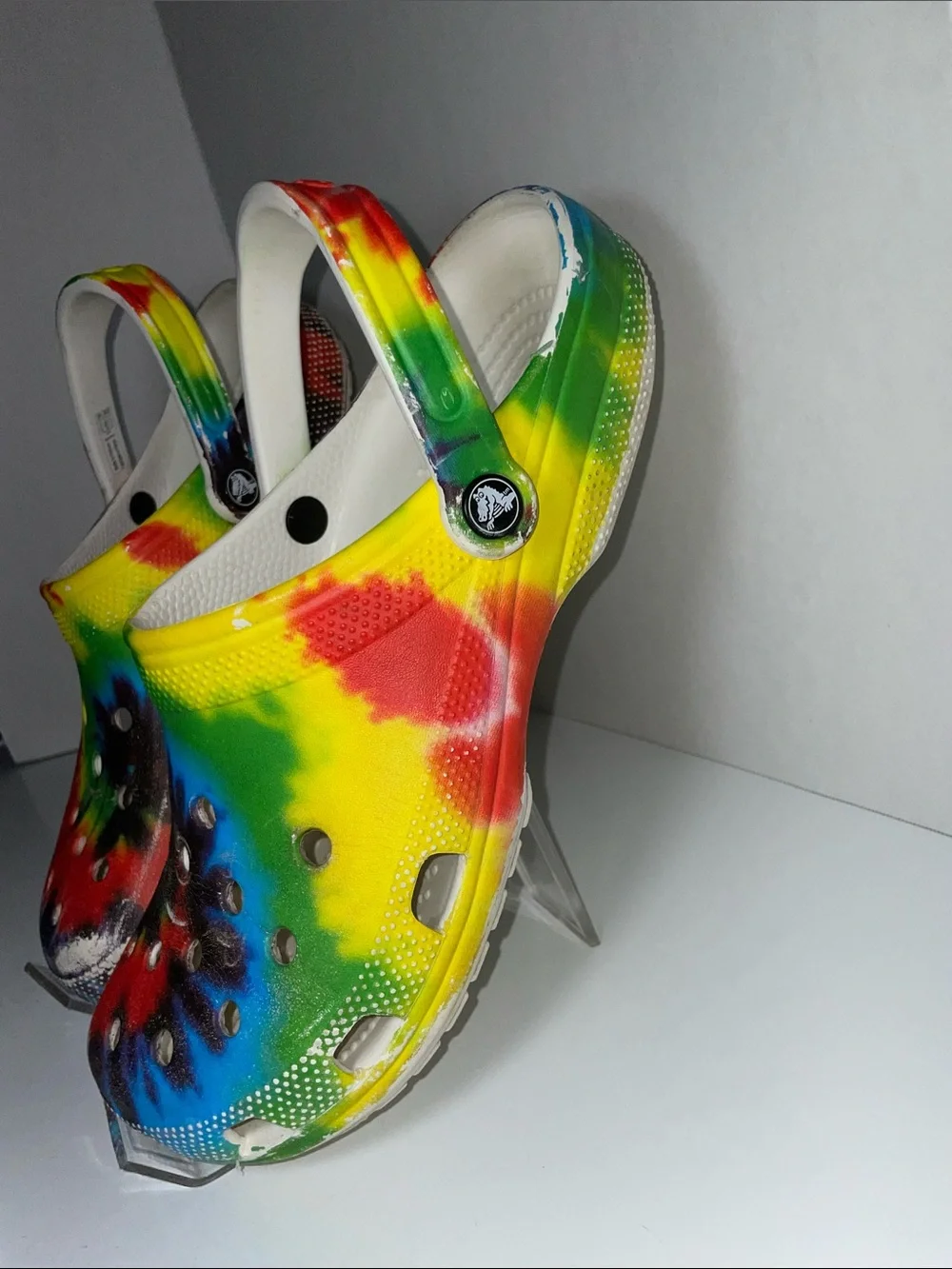 Crocs Classic Tie-Dye Graphic Clog. - Rainbow M13 W11  Unisex